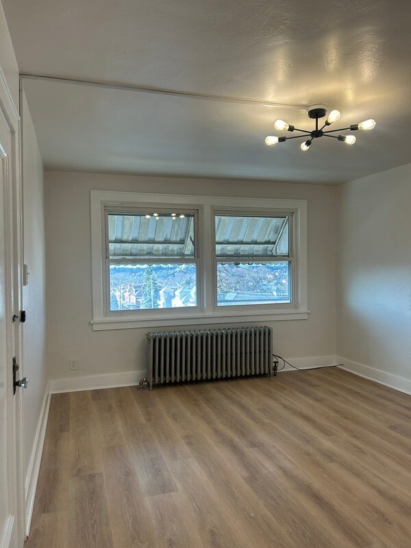 Building Photo - 2903 Voelkel Ave