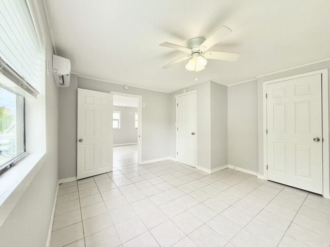 Building Photo - 15613 Gulf Blvd
