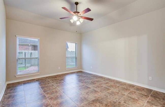 Building Photo - 3511 Christopher Dr