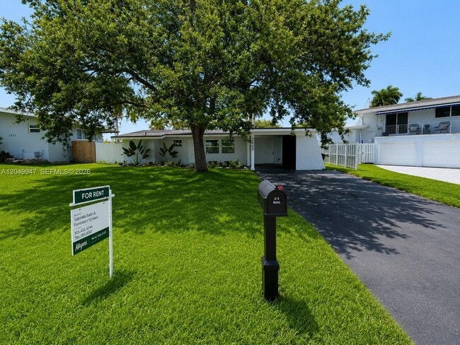 Building Photo - 2649 Key Largo Ln