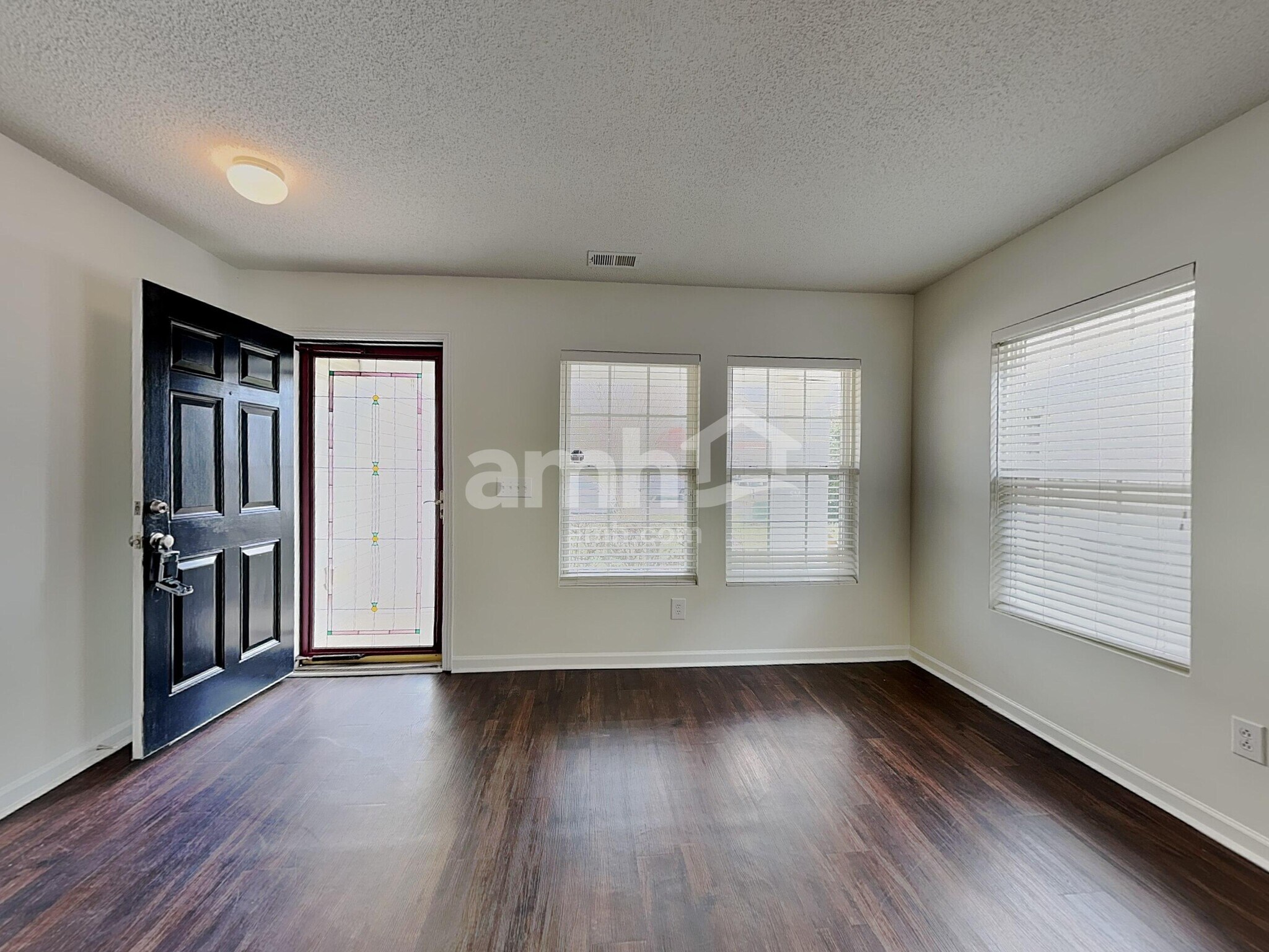 Building Photo - 5955 Ricker Rd