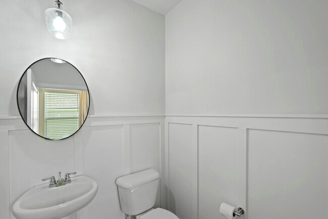 Building Photo - 41 Gypsea Ln