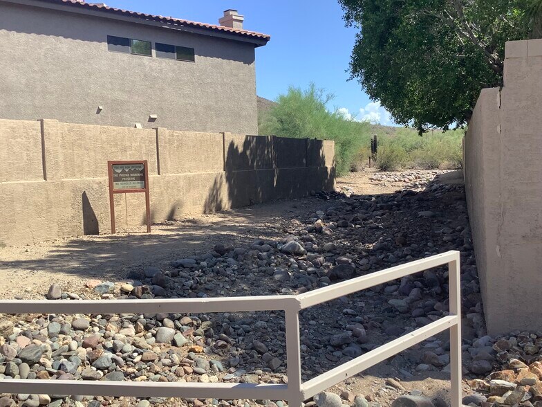 Trail access to Lookout Mountain. - 1502 E Estrid Ave