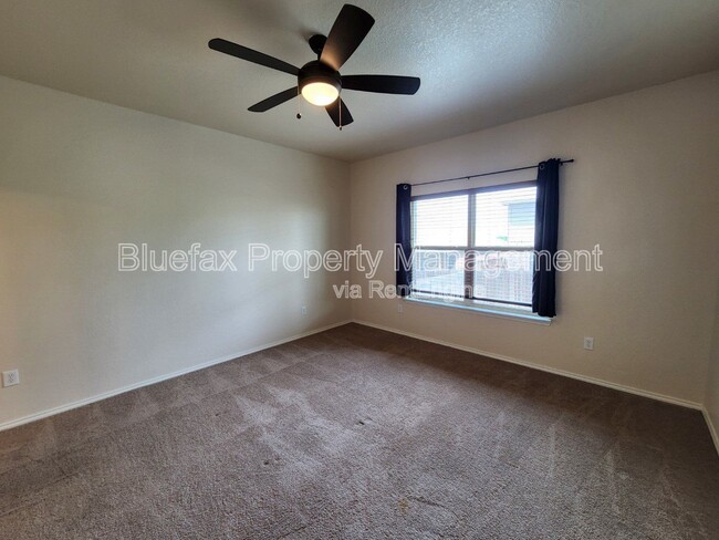 Building Photo - 11423 Sea Gull Ct