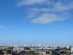 Building Photo - Luxurious Condo with Private Rooftop Deck