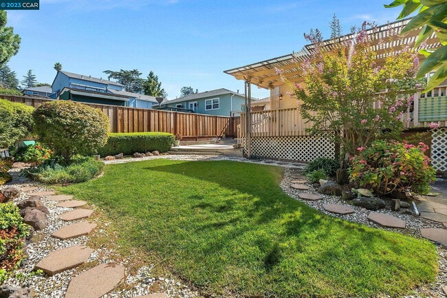 Building Photo - 3160 D St