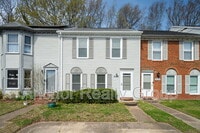 Building Photo - 229 Mannings Ln