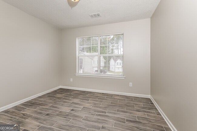 Building Photo - 8808 Edenton Way