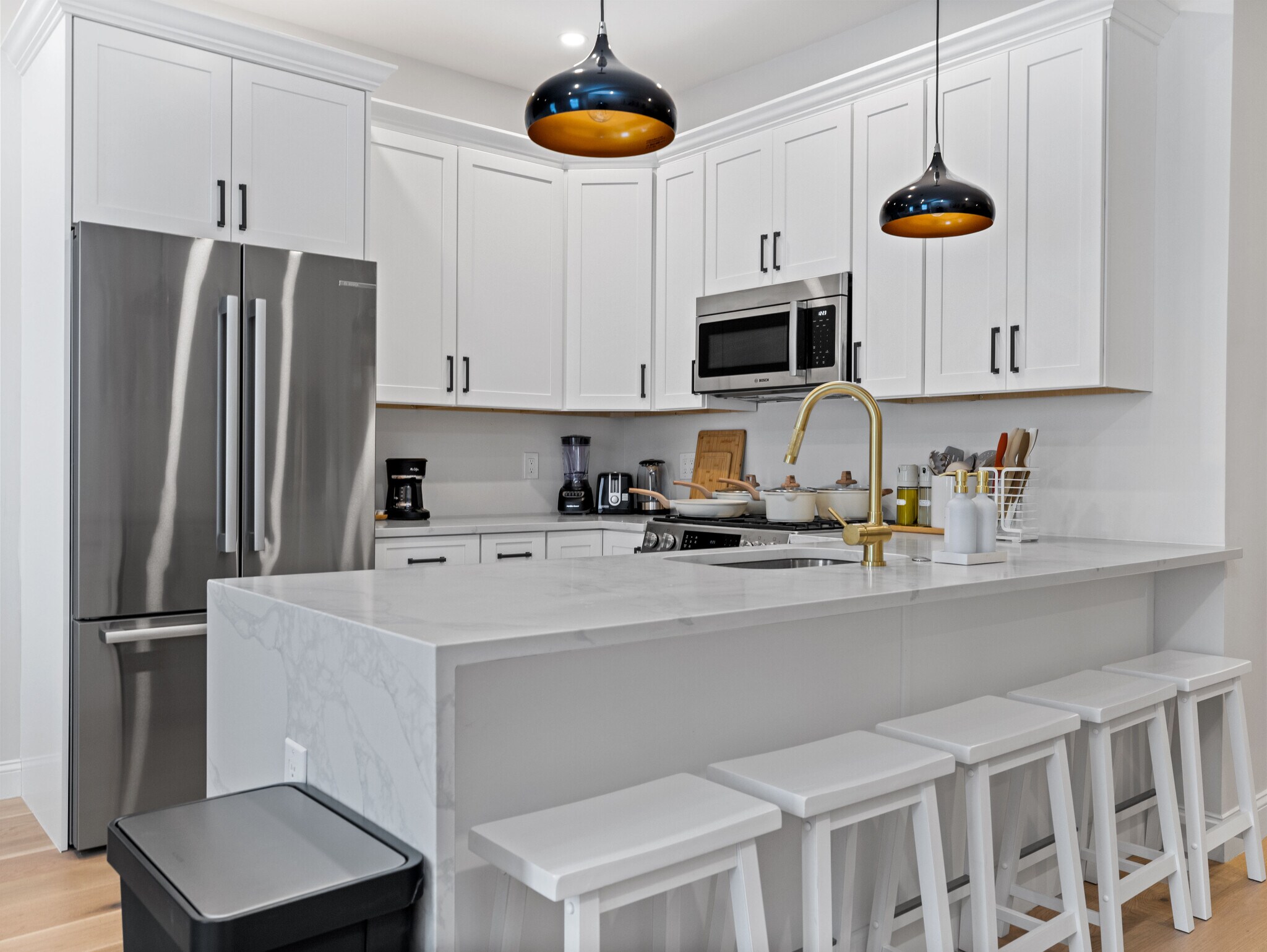 Building Photo - 566 Dorchester Ave