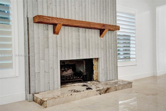 Building Photo - 4024 Frances Dr