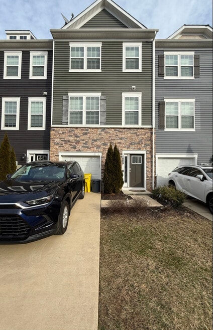 Building Photo - 1809 Kellington Ct