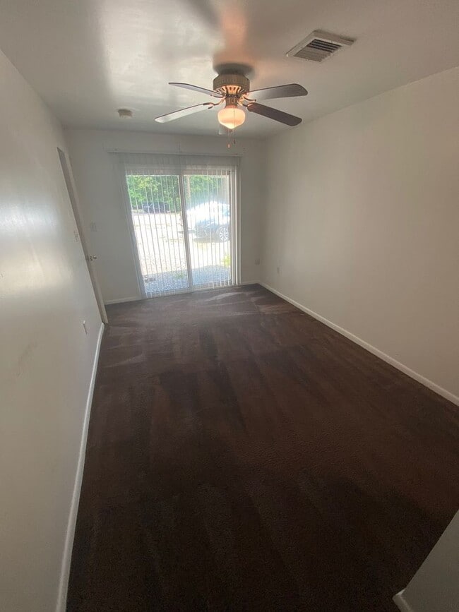 Building Photo - 144 Wabash St