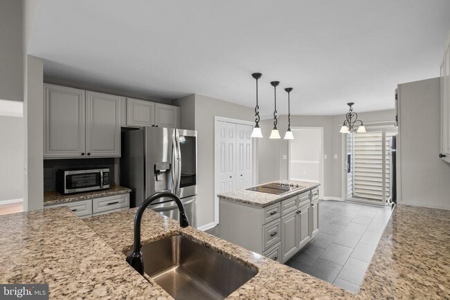 Building Photo - 20303 Marketree Pl