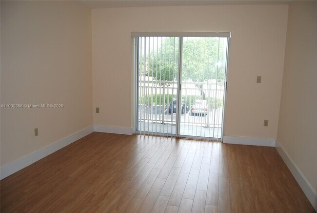 Building Photo - 8540 SW 212th St