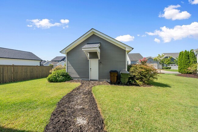 Building Photo - 1813 Iron Mill Dr