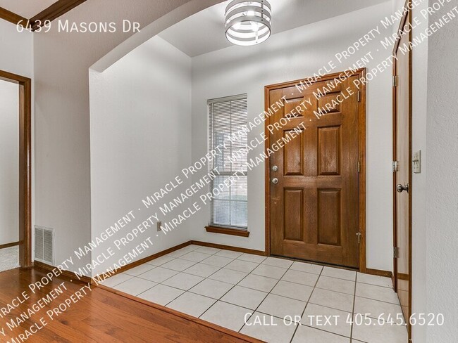 Building Photo - 6439 Masons Dr