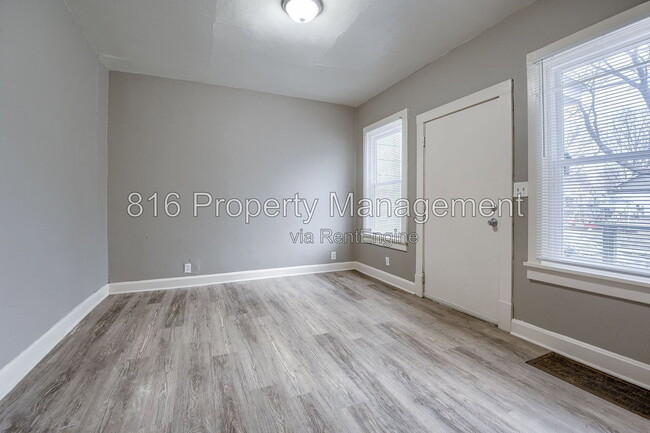 Building Photo - 5701 Anderson Ave