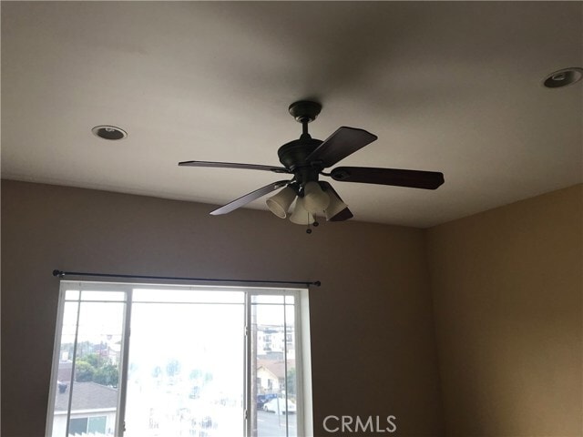 Building Photo - 539 S Cabrillo Ave