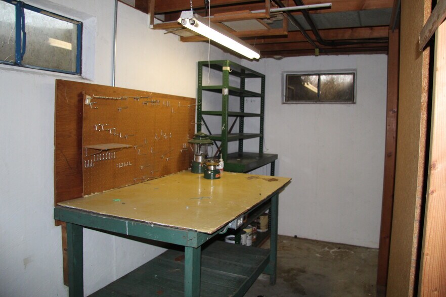 Building Photo - 7837 Elton St