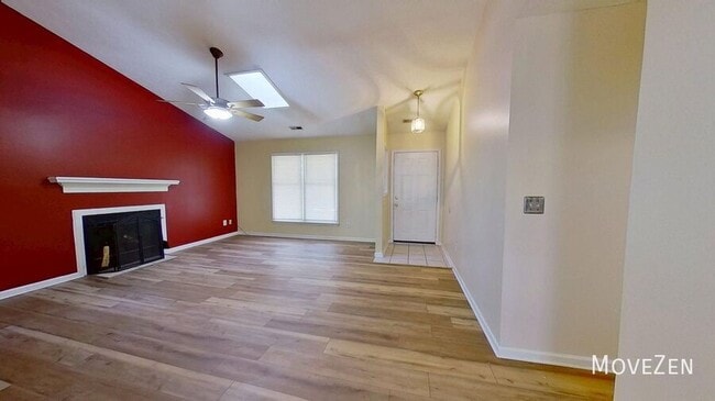 Building Photo - 307 Birds Nest Ct