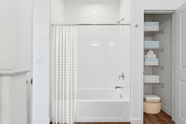 Building Photo - The Arboretum