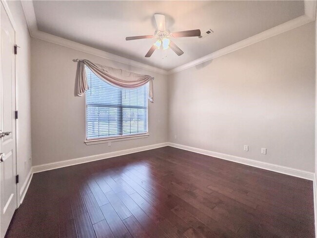 Building Photo - 4608 W Quelinda Dr