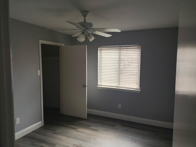 Building Photo - 5705 Harvest Hill Rd