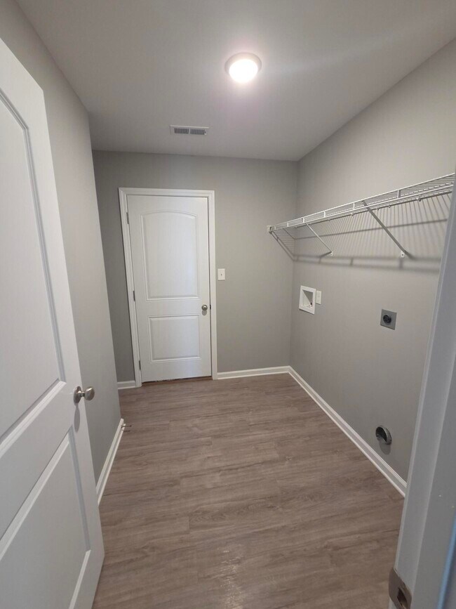 Building Photo - 2309 Tanksley Wy