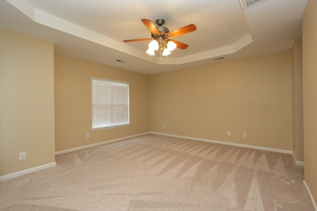 Building Photo - Charming 3-bedroom, 2-bath home