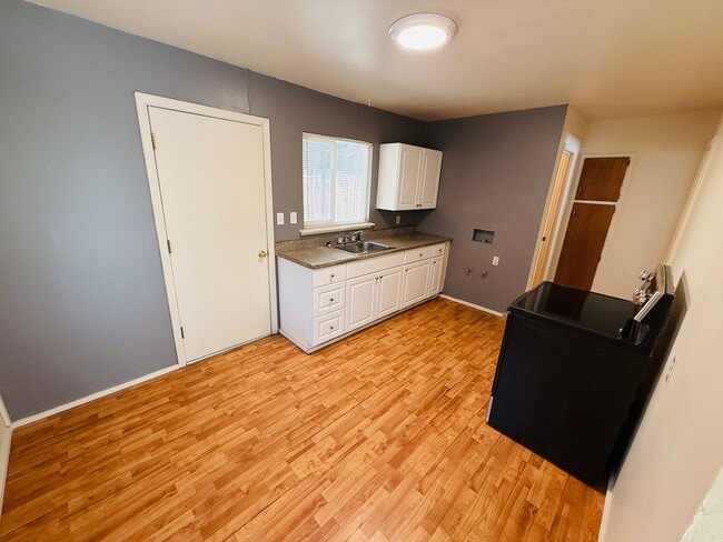 Building Photo - 2505 Kubel Ave