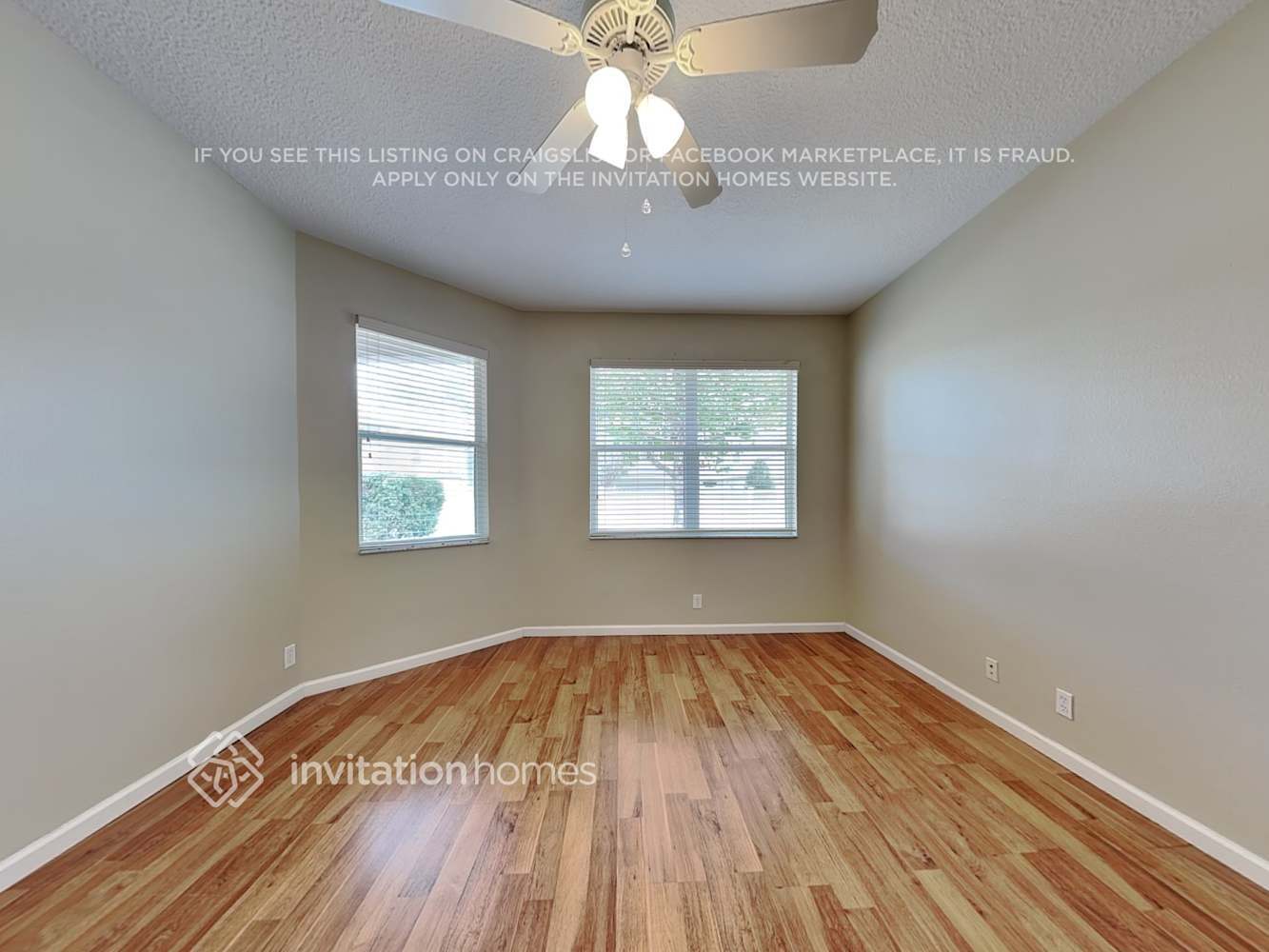 Building Photo - 110 E Lake Victoria Cir