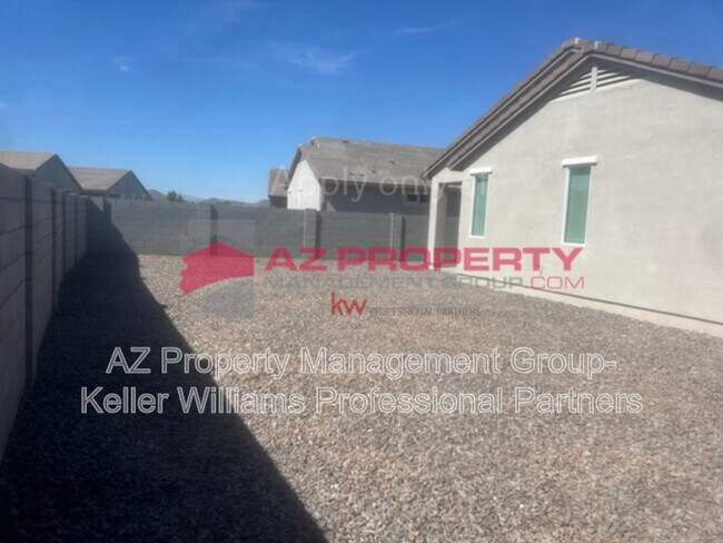 Building Photo - 25126 N 132nd Ln