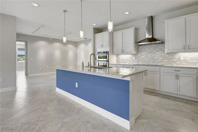 Building Photo - 11752 Bowes Cir