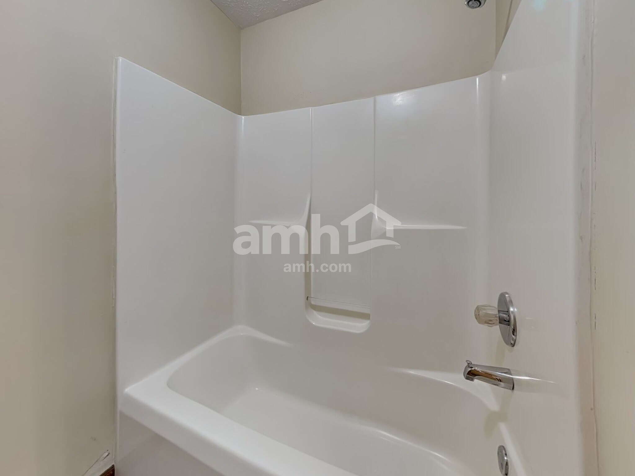 Building Photo - 1209 Nottingham Rd