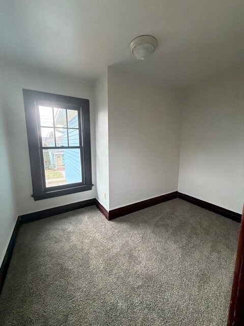 Building Photo - 362 W Gray St