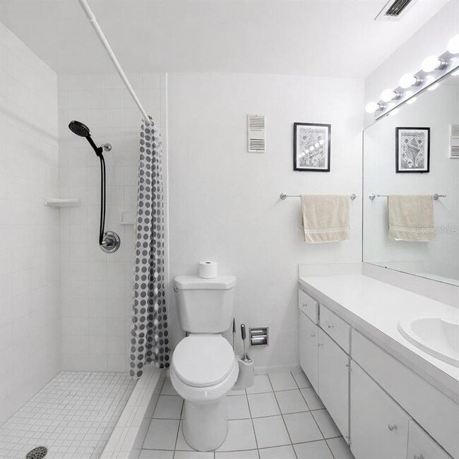 Building Photo - 1502 Lake Buckeye Rd