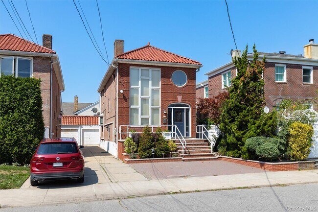Building Photo - 1-91 B 140 St