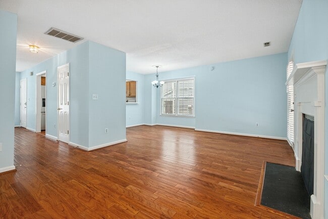 Building Photo - Wonderful in Woodcroft!  Coming Mid August!  Close to nature, UNC and Duke!
