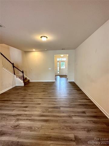 Building Photo - 5840 Clan MacLaine Dr