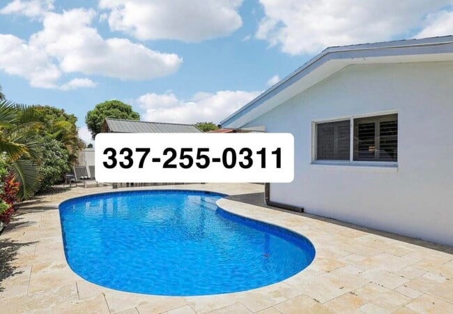 Building Photo - 3160 NW 68th St