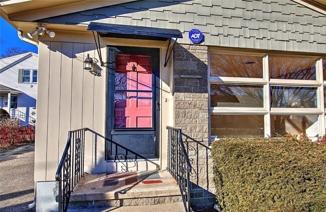 Building Photo - 78 Devonshire St