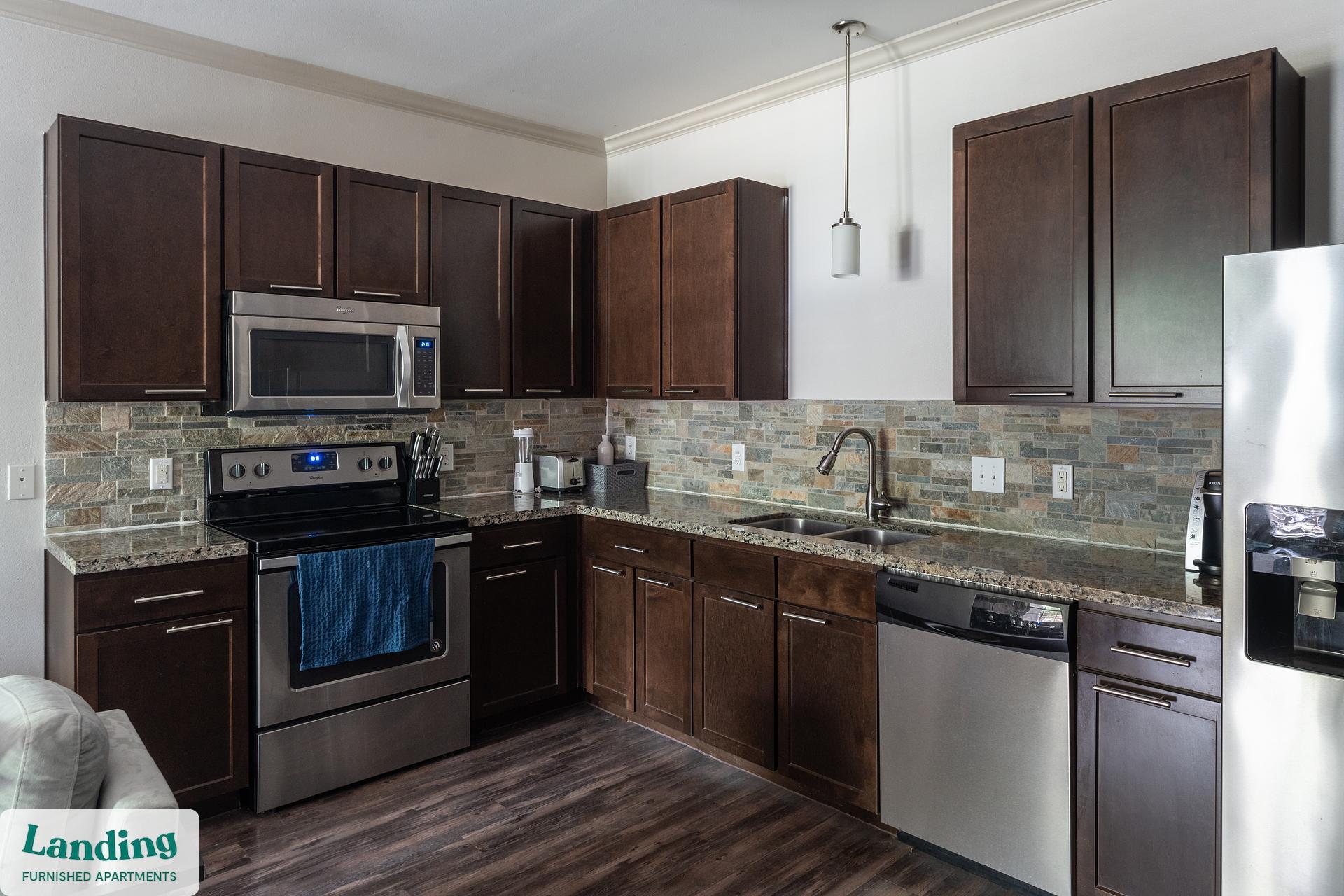 Building Photo - 10800 Lakeline Blvd