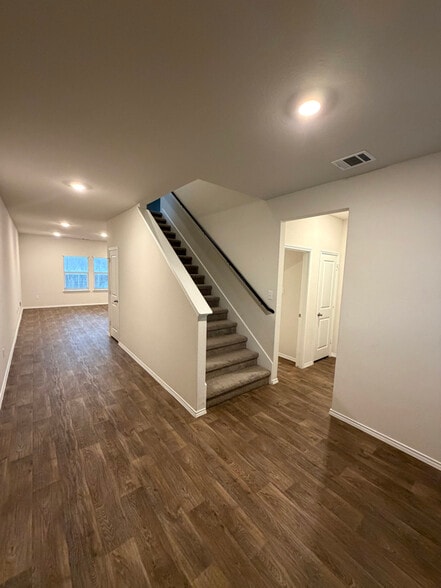 Building Photo - 12019 Allegheny River