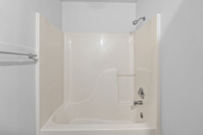 Building Photo - South Valley Four-Plex Unit #3 for Rent