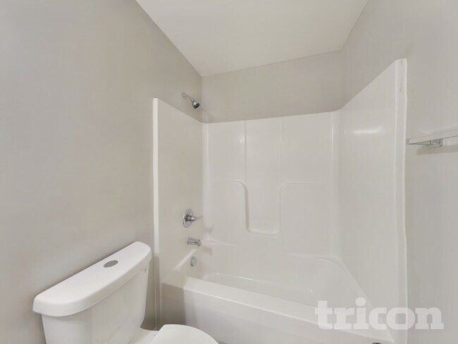 Building Photo - 147 Cattail Ln