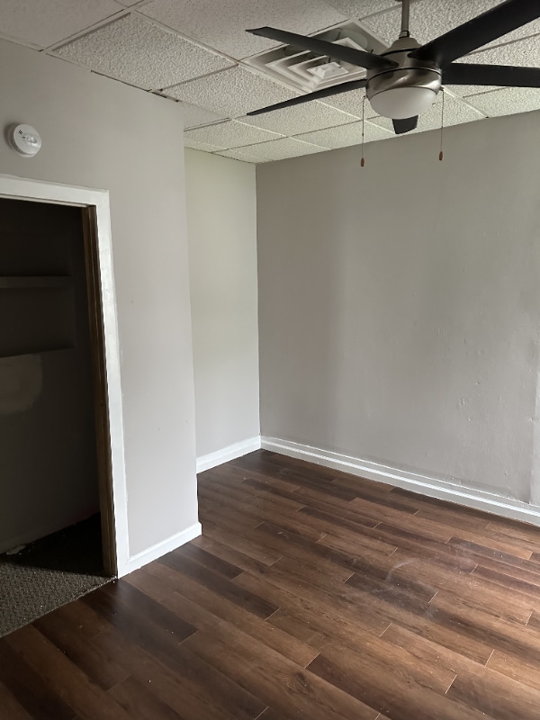 Building Photo - 3022 Bank St