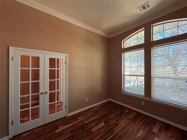 Building Photo - 3927 Blue Monster Cove