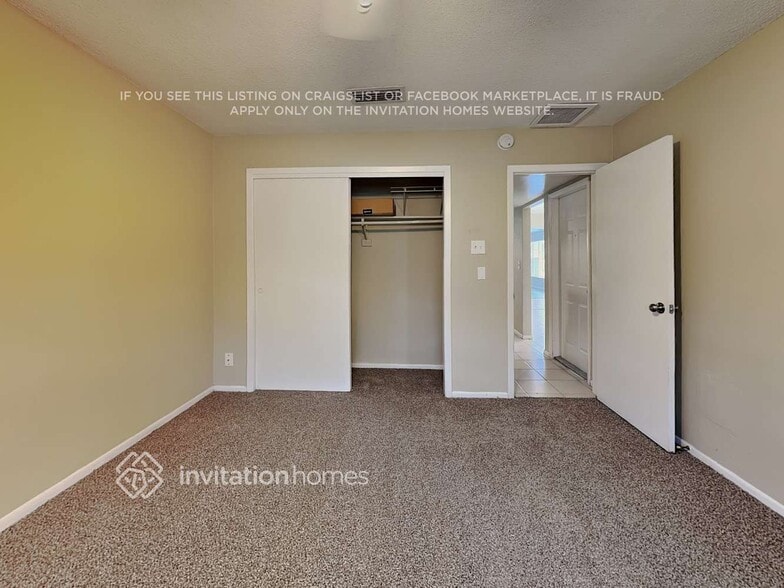 Building Photo - 2194 Oak Grove Dr