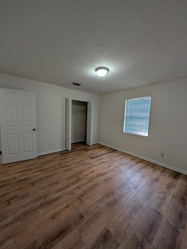 Building Photo - 3891 Osprey Cir