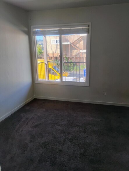 Building Photo - 1773 28th Ave